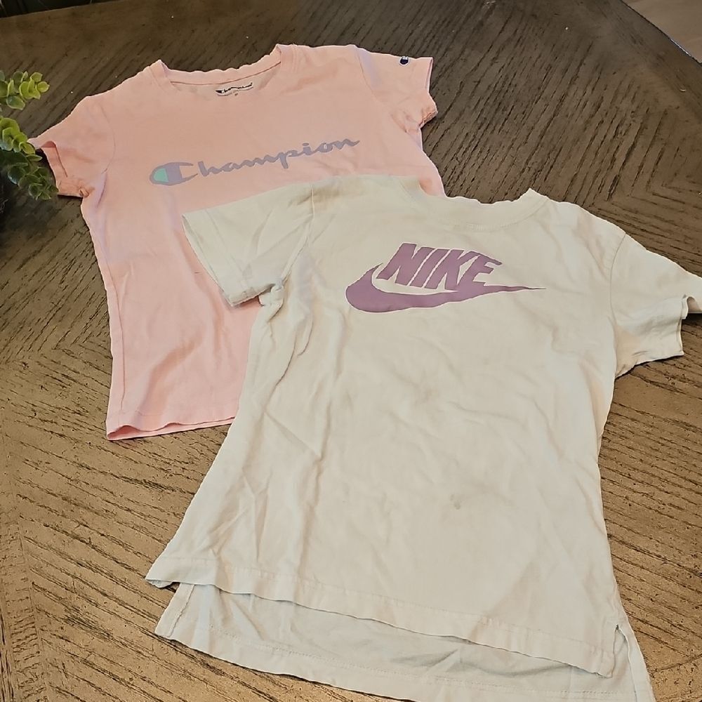 Champion and Nike Kids' T-Shirt Size M